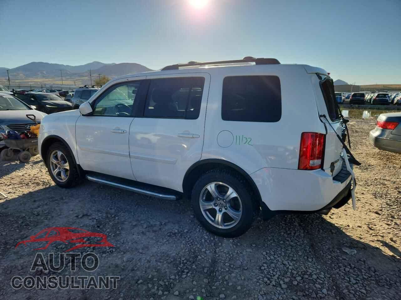 HONDA PILOT 2014 - 5FNYF4H56EB011456