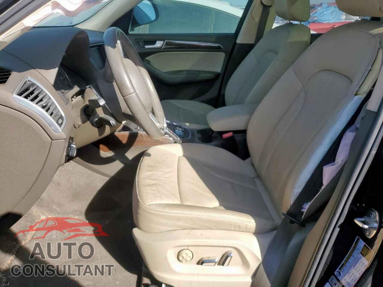 AUDI Q5 2013 - WA1LFAFP2DA012201