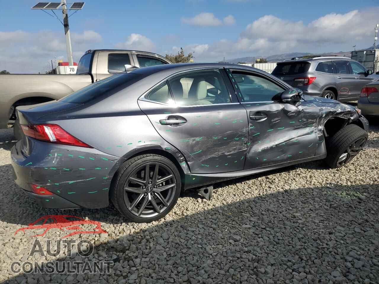LEXUS IS 2014 - JTHBE1D23E5001860