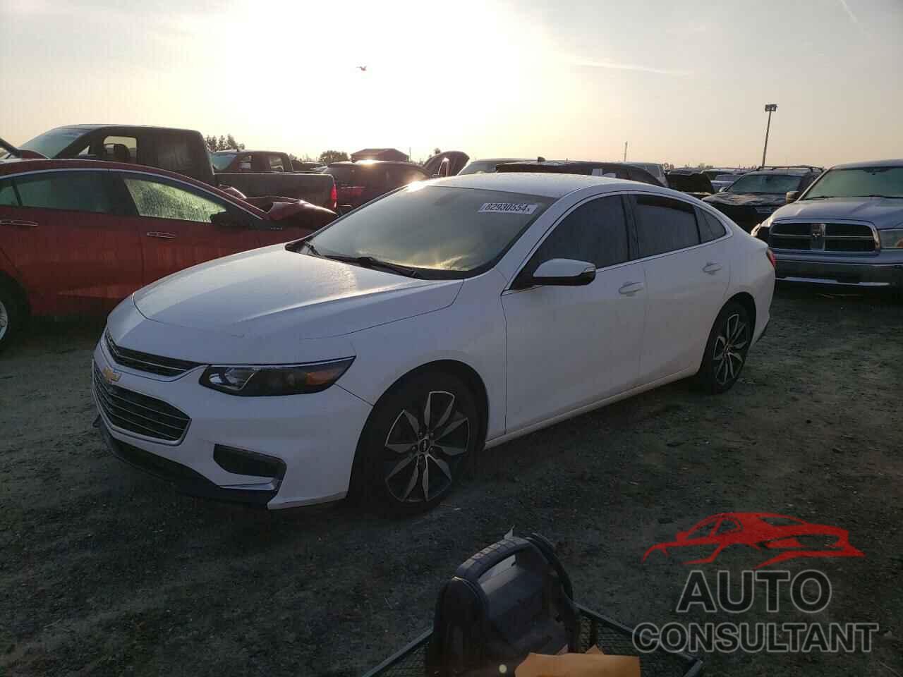 CHEVROLET MALIBU 2017 - 1G1ZE5ST2HF291812