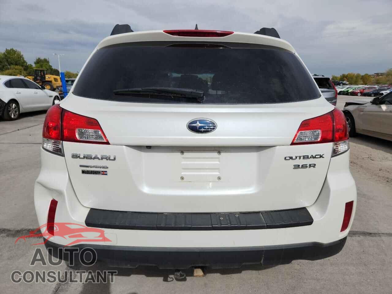 SUBARU OUTBACK 2014 - 4S4BRDMC4E2230769