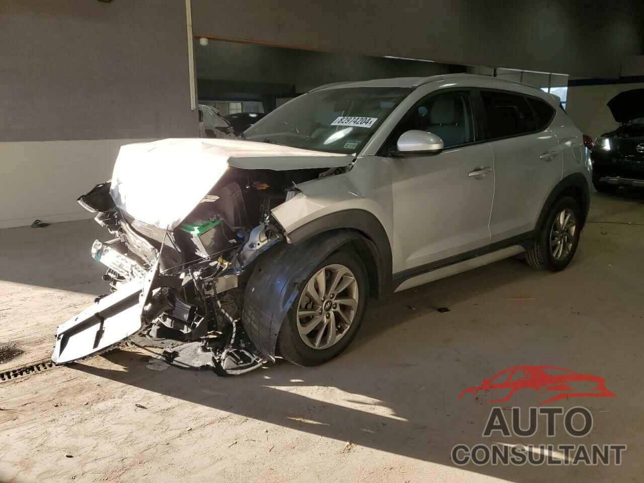 HYUNDAI TUCSON 2018 - KM8J3CA40JU745030