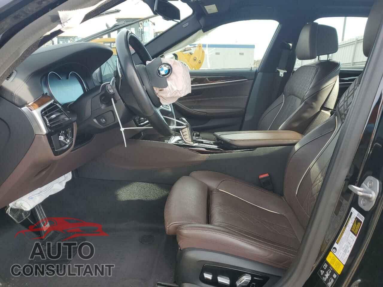 BMW M5 2018 - WBAJB9C54JB035637