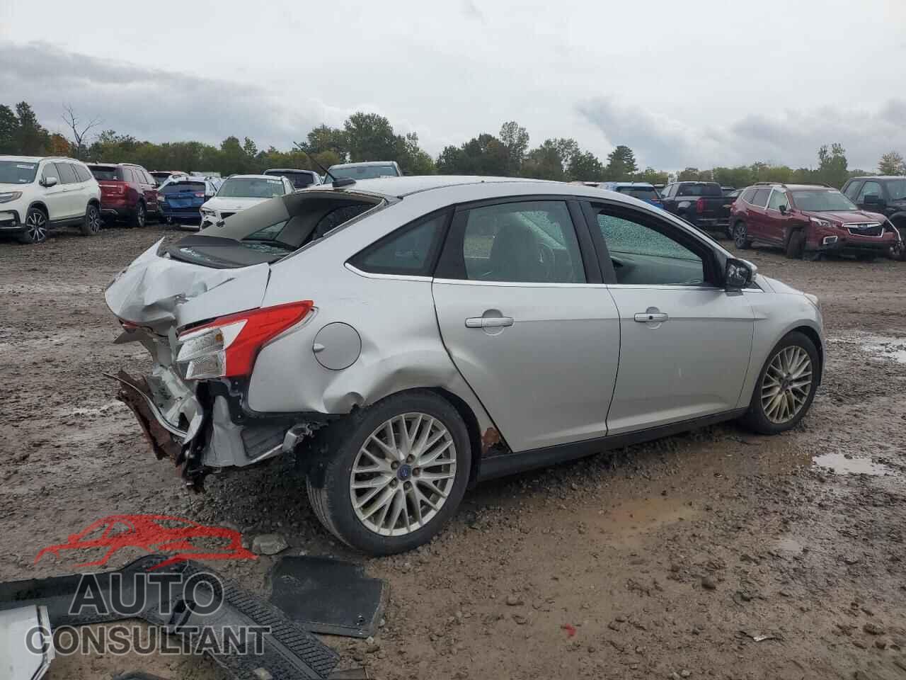 FORD FOCUS 2014 - 1FADP3J26EL243452