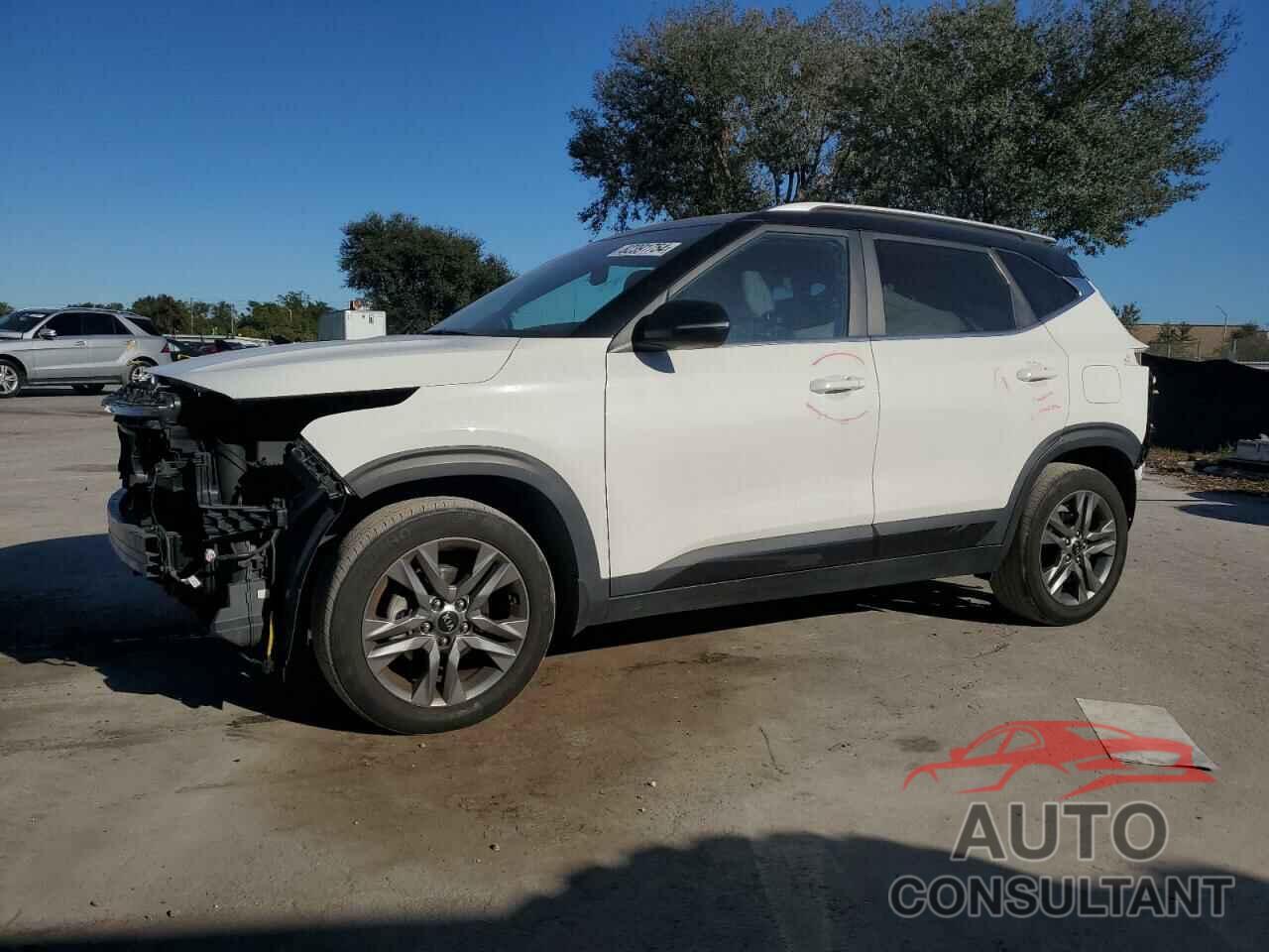 KIA SELTOS 2021 - KNDEU2AA4M7213446