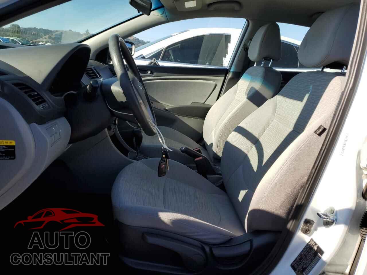 HYUNDAI ACCENT 2016 - KMHCT5AE3GU256997