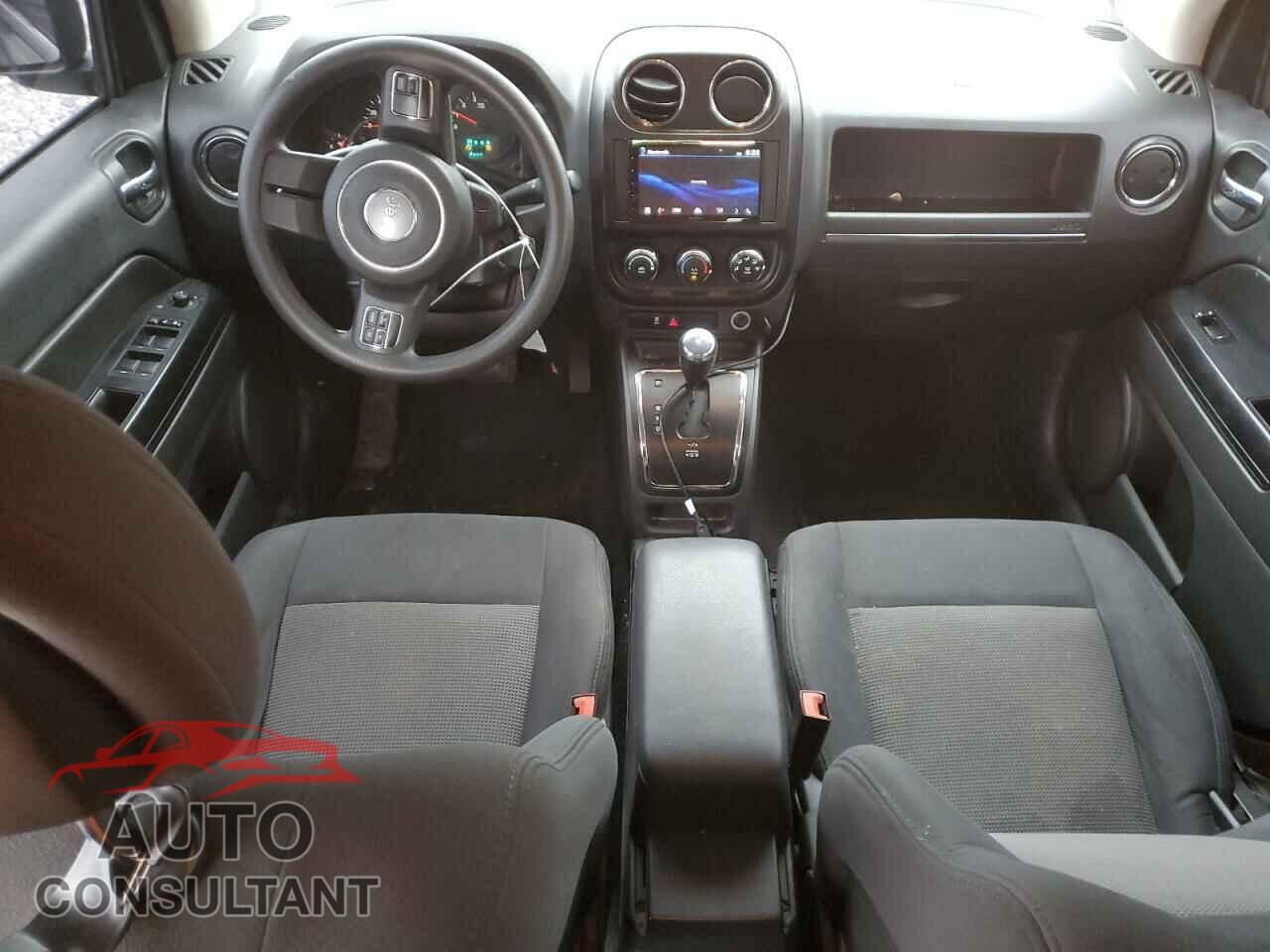 JEEP COMPASS 2011 - 1J4NF1FB5BD193514