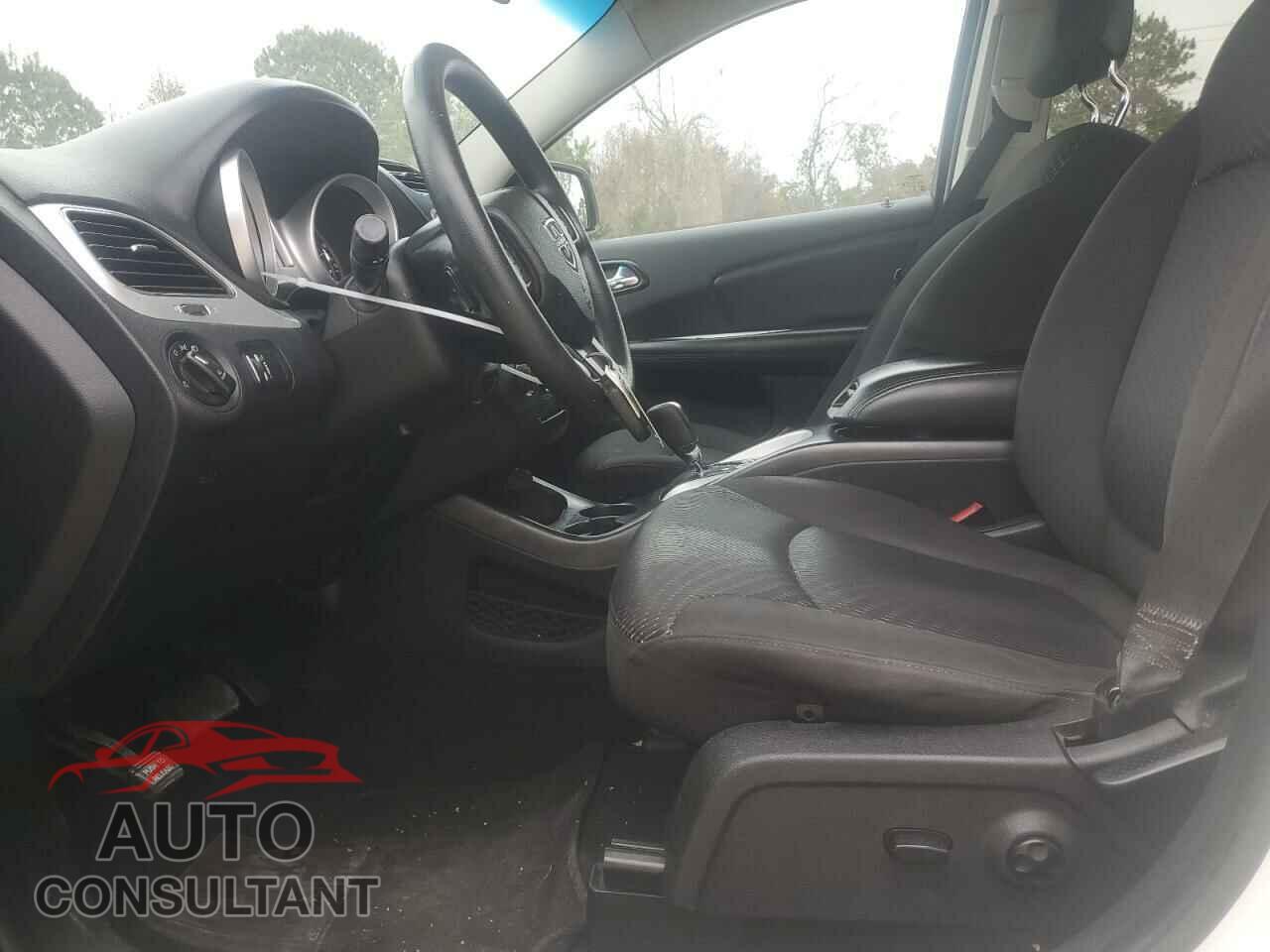 DODGE JOURNEY 2015 - 3C4PDCBG9FT637074