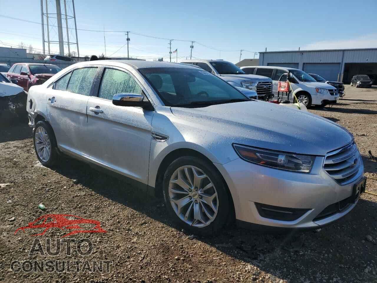 FORD TAURUS 2015 - 1FAHP2F82FG168901