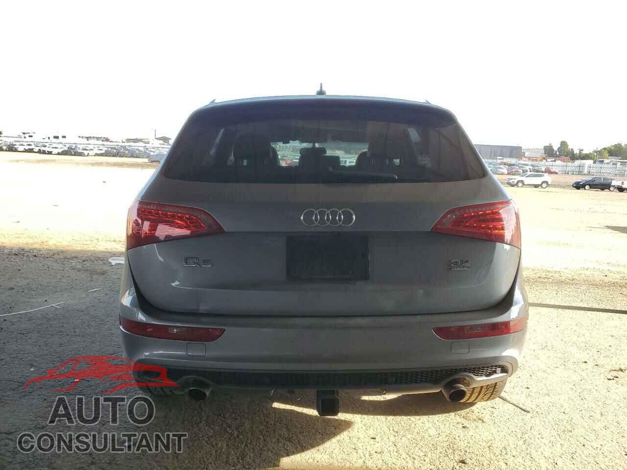 AUDI Q5 2011 - WA1DKAFP8BA011101