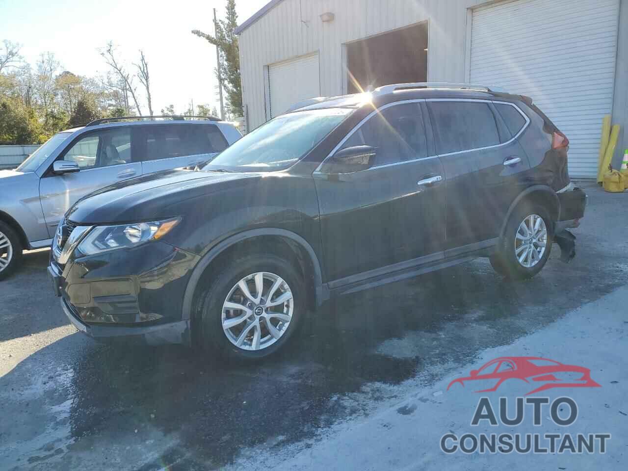NISSAN ROGUE 2017 - KNMAT2MV8HP558288