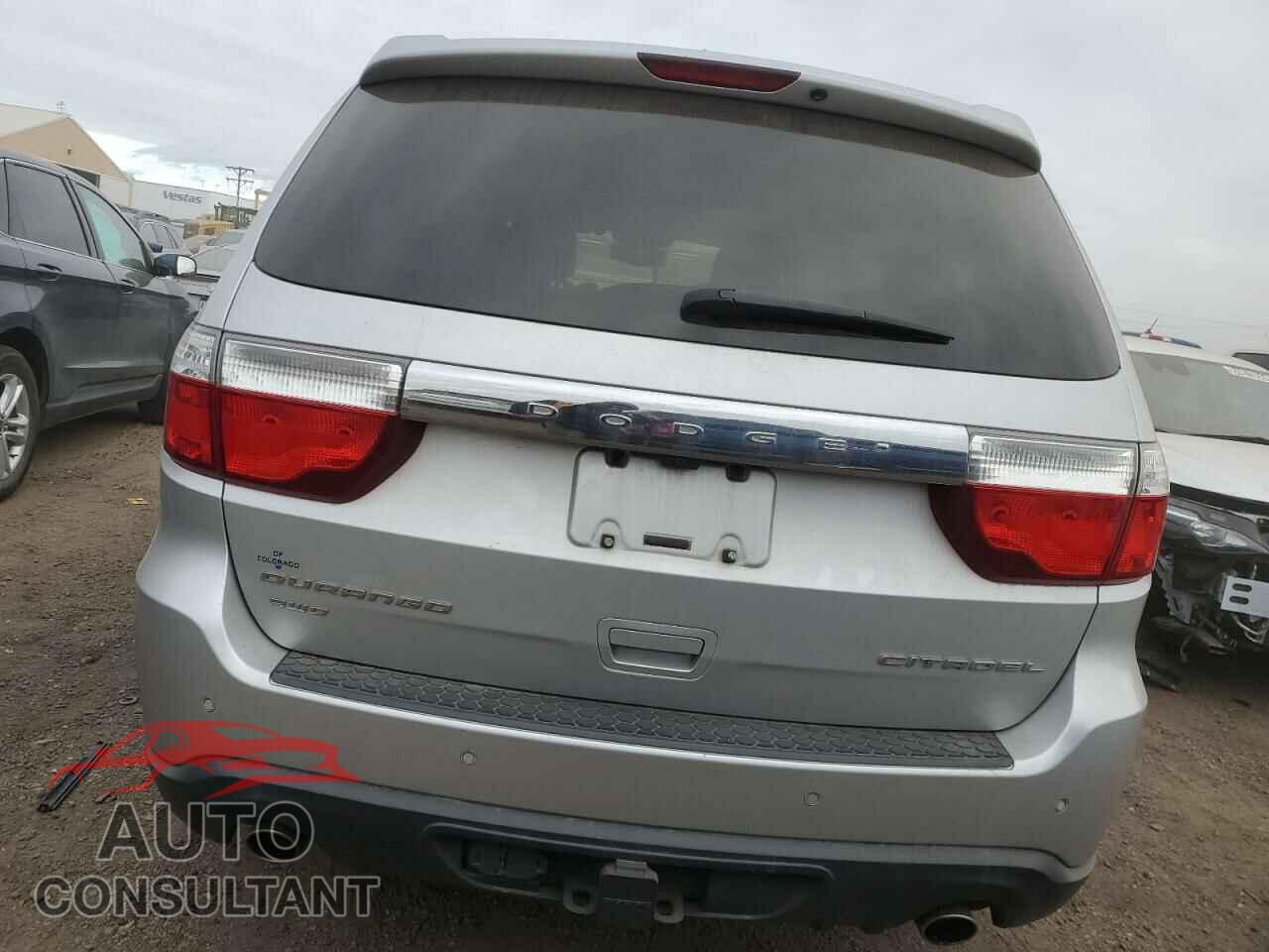 DODGE DURANGO 2012 - 1C4SDJET7CC286213