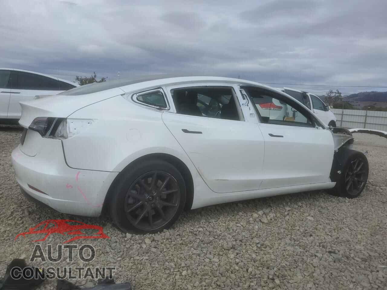 TESLA MODEL 3 2023 - 5YJ3E1EA0PF486388