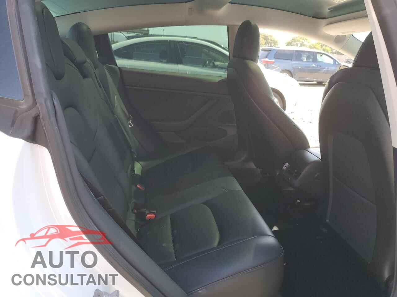 TESLA MODEL 3 2020 - 5YJ3E1EB2LF650467