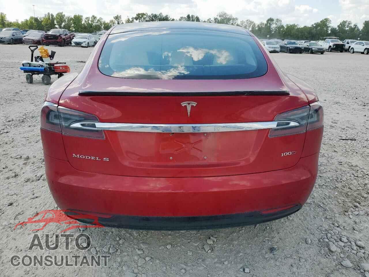 TESLA MODEL S 2018 - 5YJSA1E28JF244570