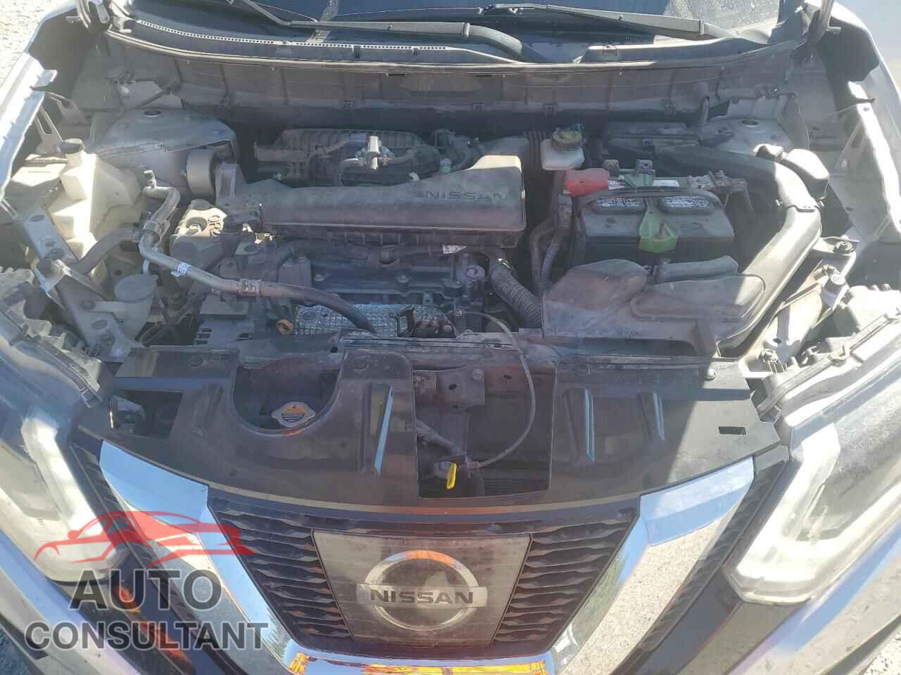 NISSAN ROGUE 2017 - KNMAT2MT6HP596407