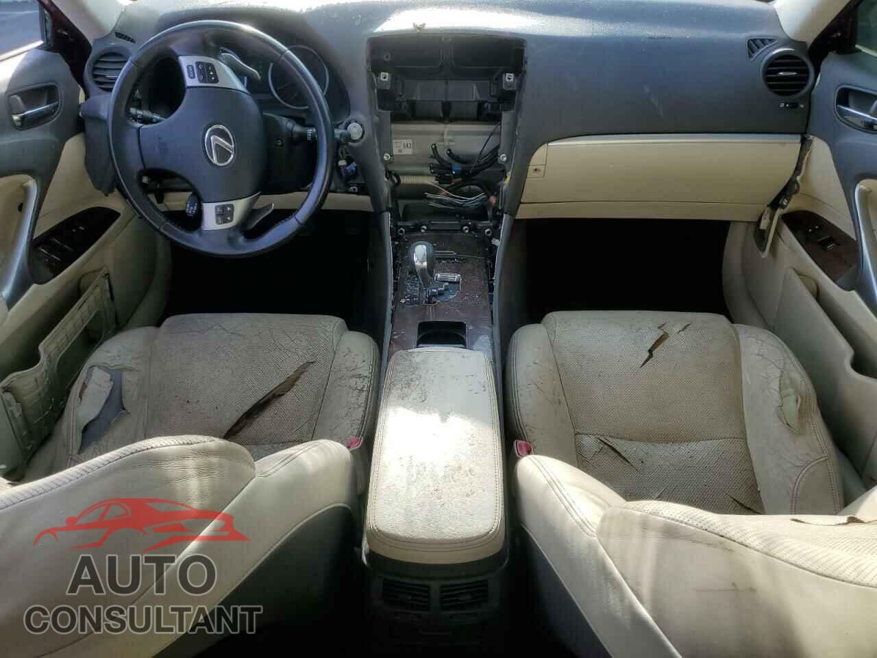 LEXUS IS 2012 - JTHBF5C25C2102631