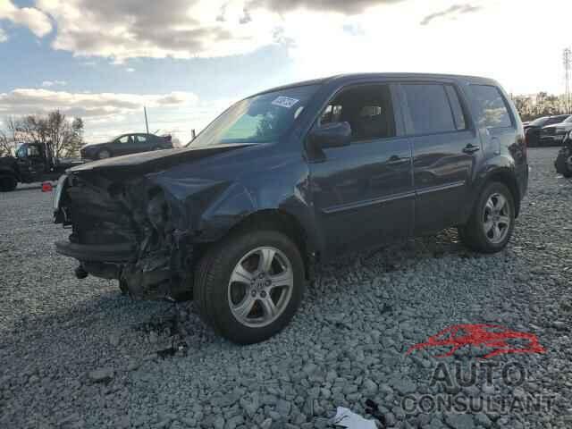 HONDA PILOT 2012 - 5FNYF3H49CB010557