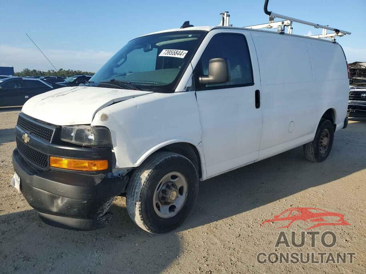 CHEVROLET EXPRESS 2019 - 1GCWGAFGXK1203748