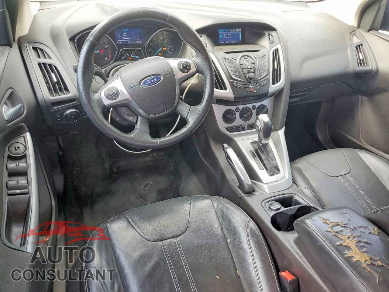FORD FOCUS 2014 - 1FADP3F22EL114777