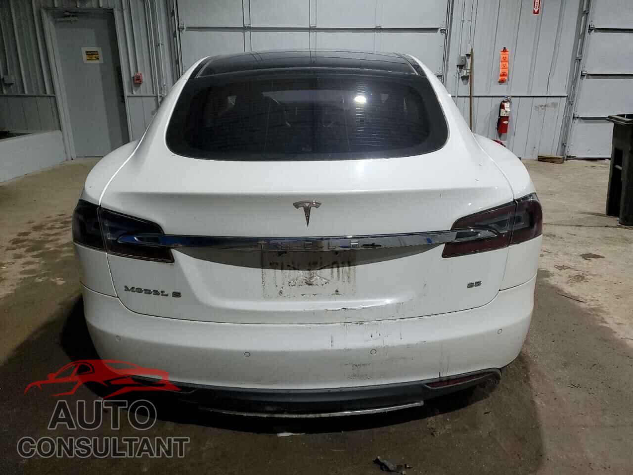 TESLA MODEL S 2013 - 5YJSA1CN6DFP22972