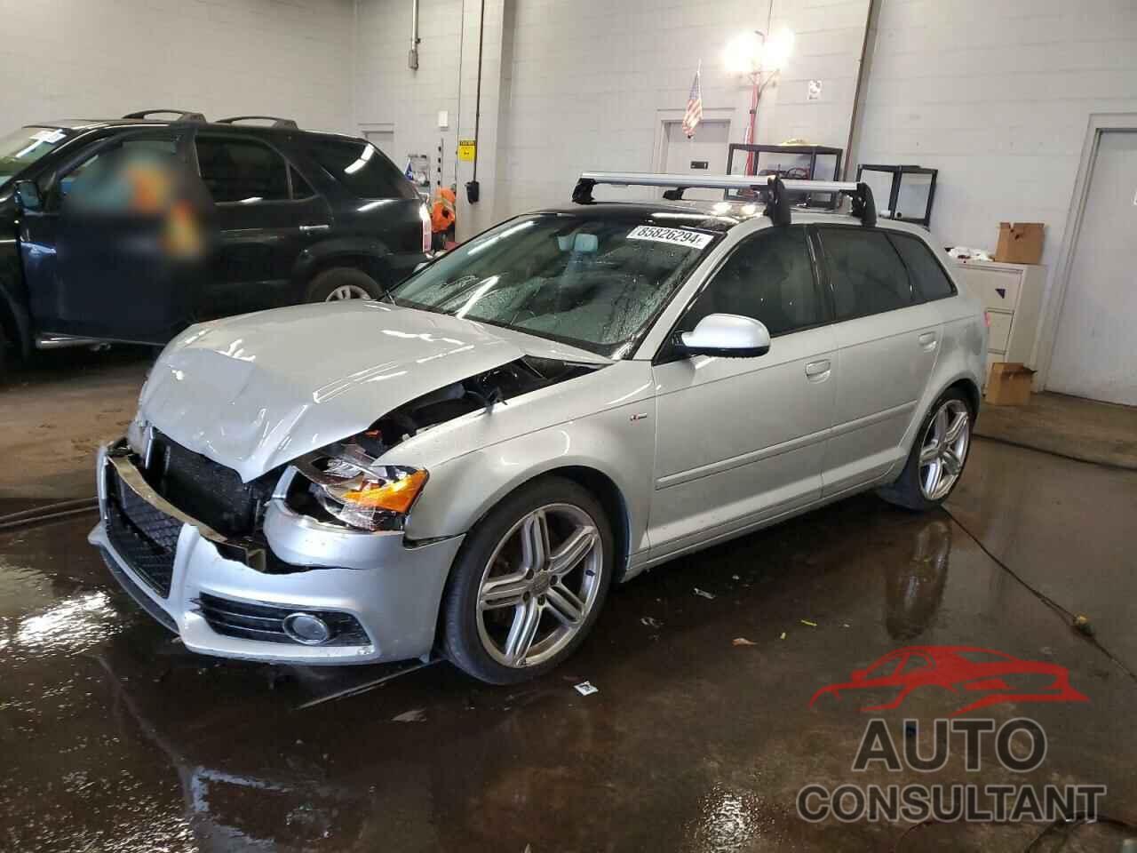 AUDI A3 2013 - WAUMFAFM6DA034134