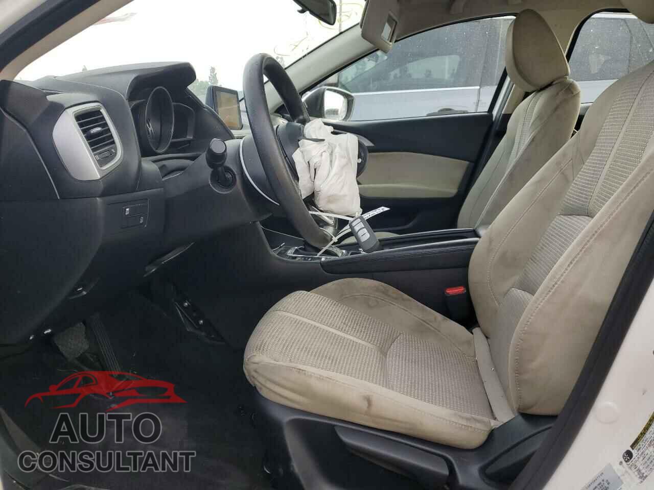 MAZDA 3 2017 - JM1BN1U76H1125761