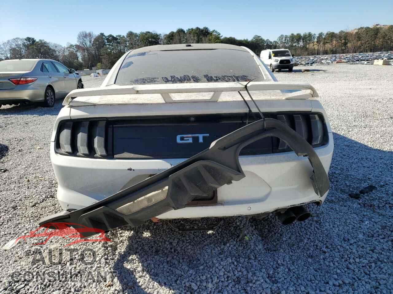 FORD MUSTANG 2019 - 1FA6P8CF3K5116633