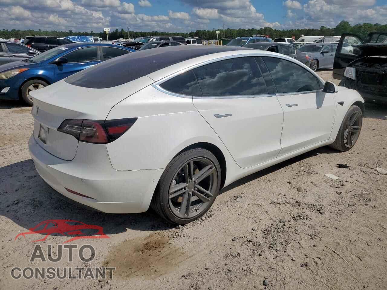 TESLA MODEL 3 2018 - 5YJ3E1EA2JF161992