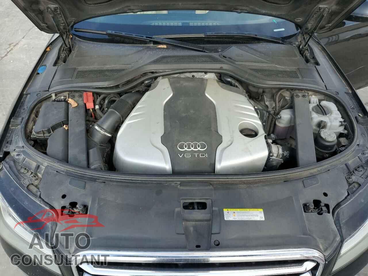 AUDI A8 2014 - WAURMAFD1EN003301