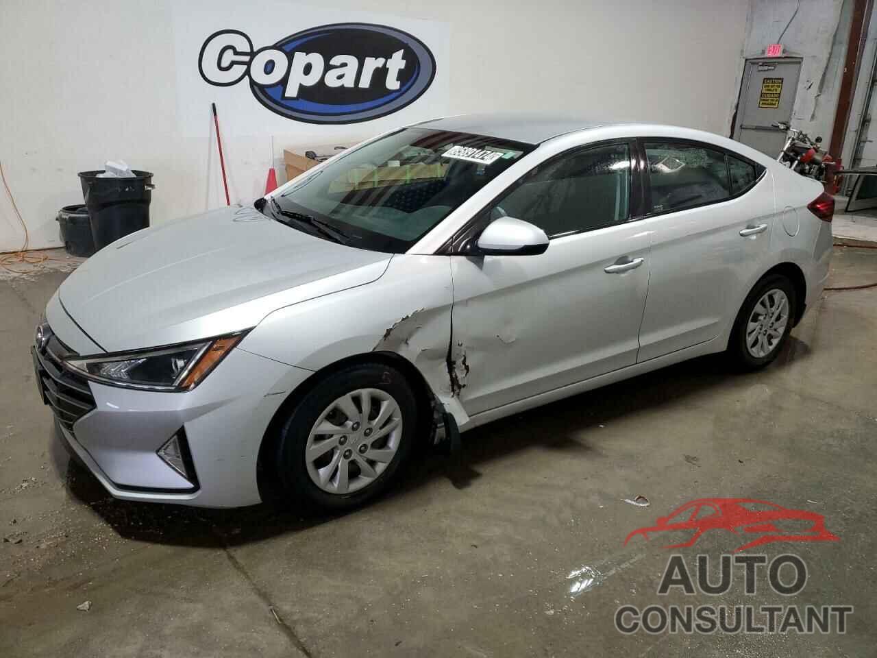 HYUNDAI ELANTRA 2019 - 5NPD74LFXKH436915