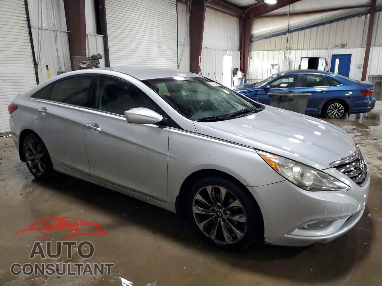 HYUNDAI SONATA 2011 - 5NPEC4AC2BH181136