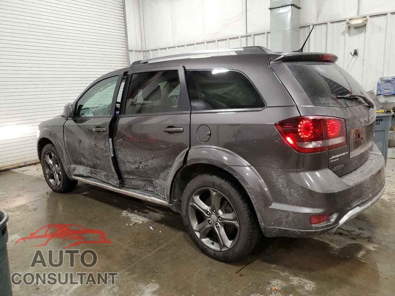 DODGE JOURNEY 2015 - 3C4PDDGG4FT740739