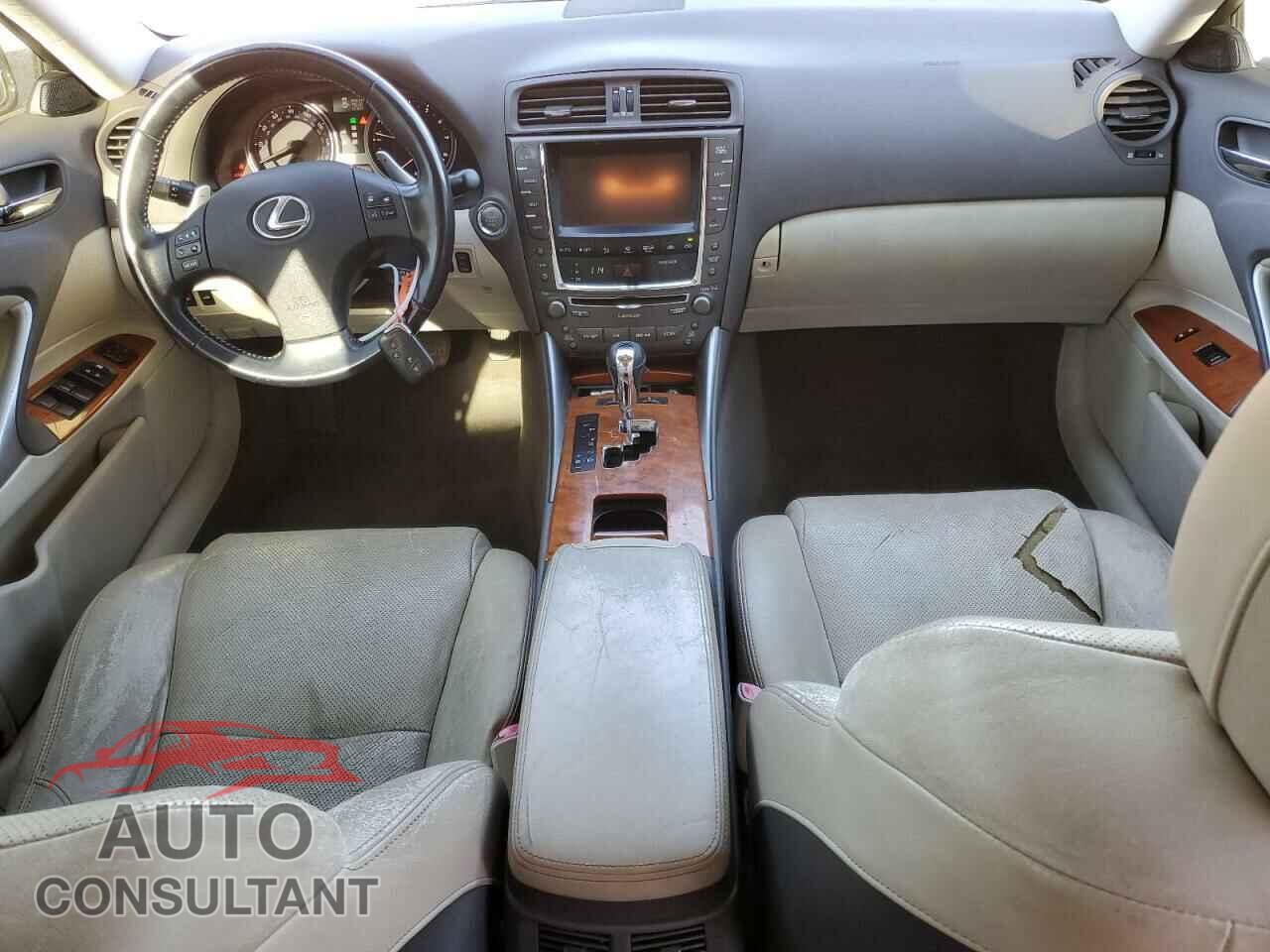LEXUS IS 2009 - JTHBK262095100850