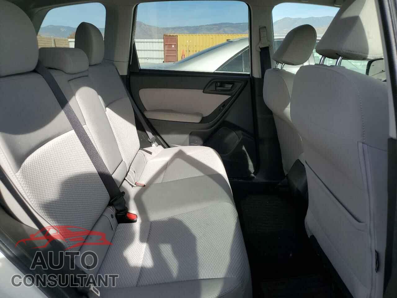 SUBARU FORESTER 2016 - JF2SJADC3GH504748