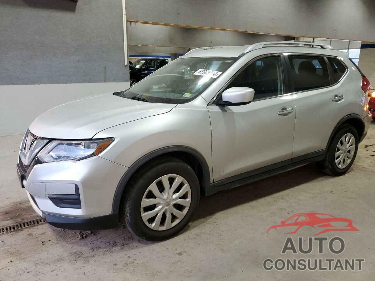 NISSAN ROGUE 2017 - KNMAT2MT4HP571635