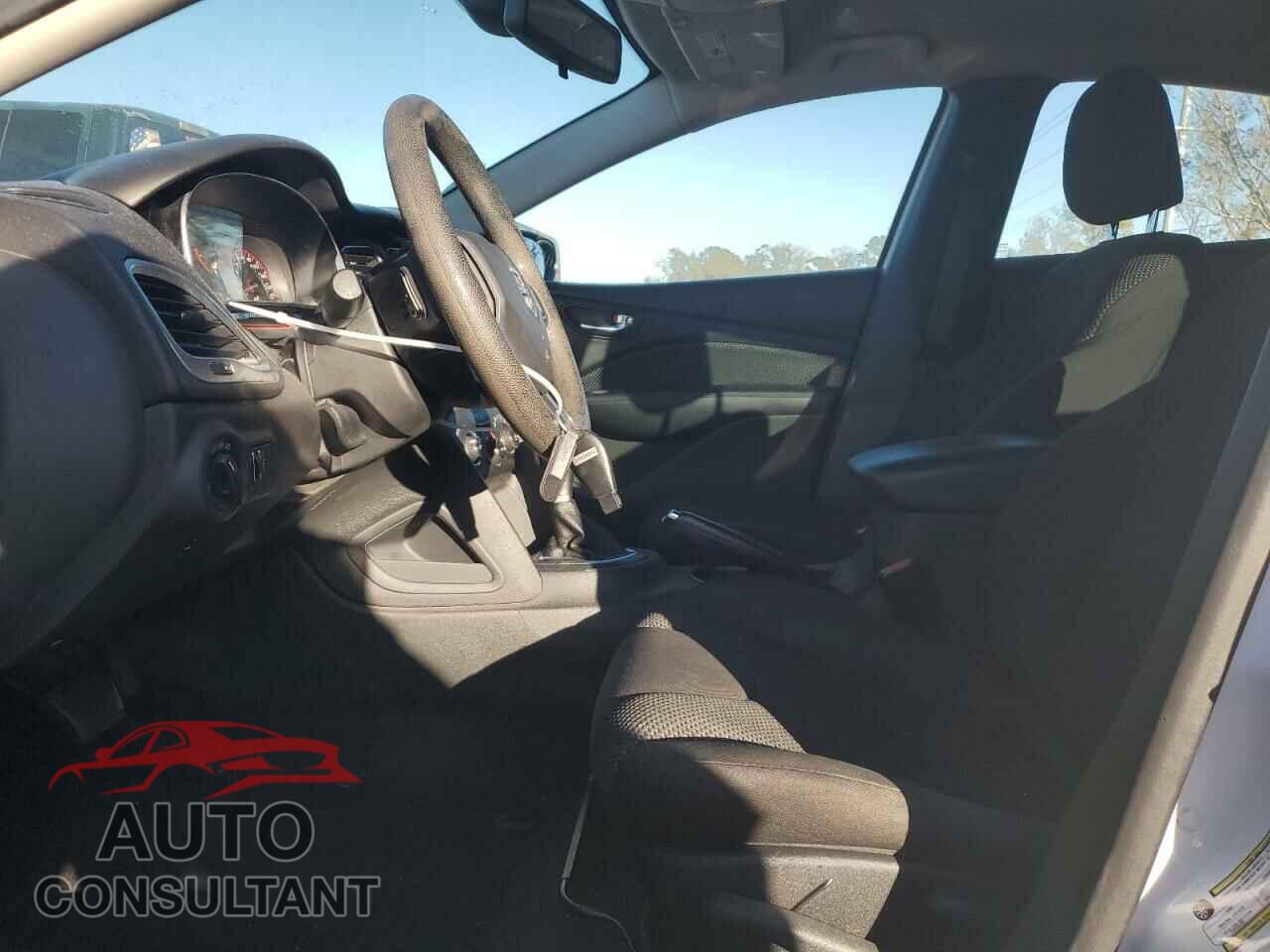 DODGE DART 2015 - 1C3CDFAA6FD433047