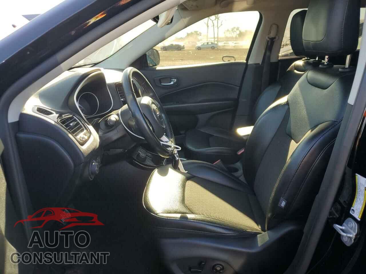 JEEP COMPASS 2020 - 3C4NJDBB9LT137292