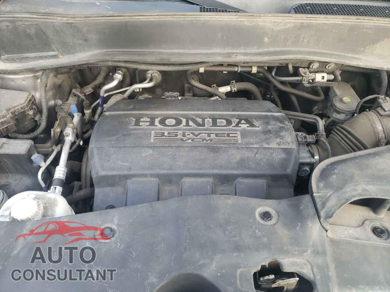 HONDA PILOT 2015 - 5FNYF4H93FB034861