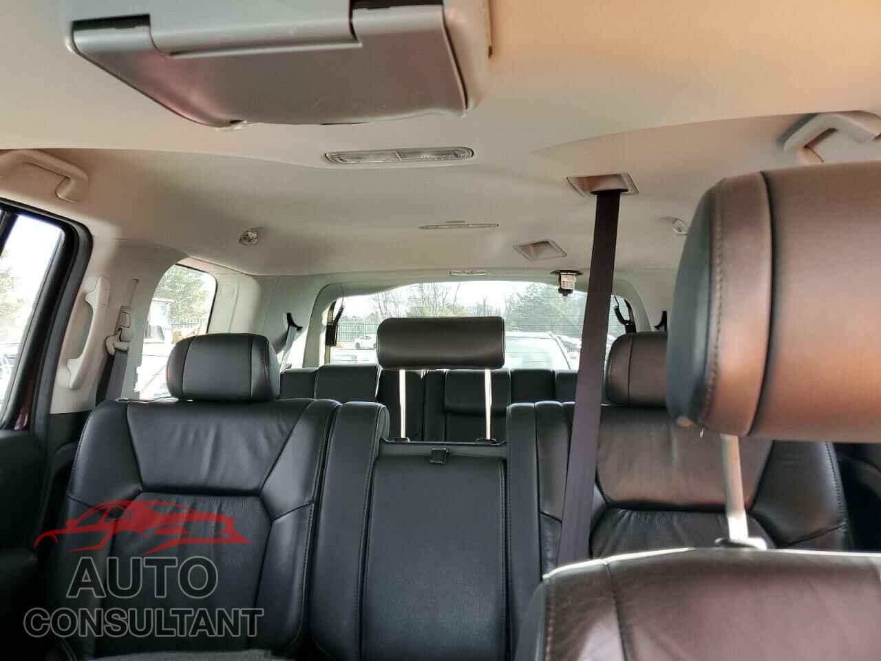 HONDA PILOT 2011 - 5FNYF4H50BB098573