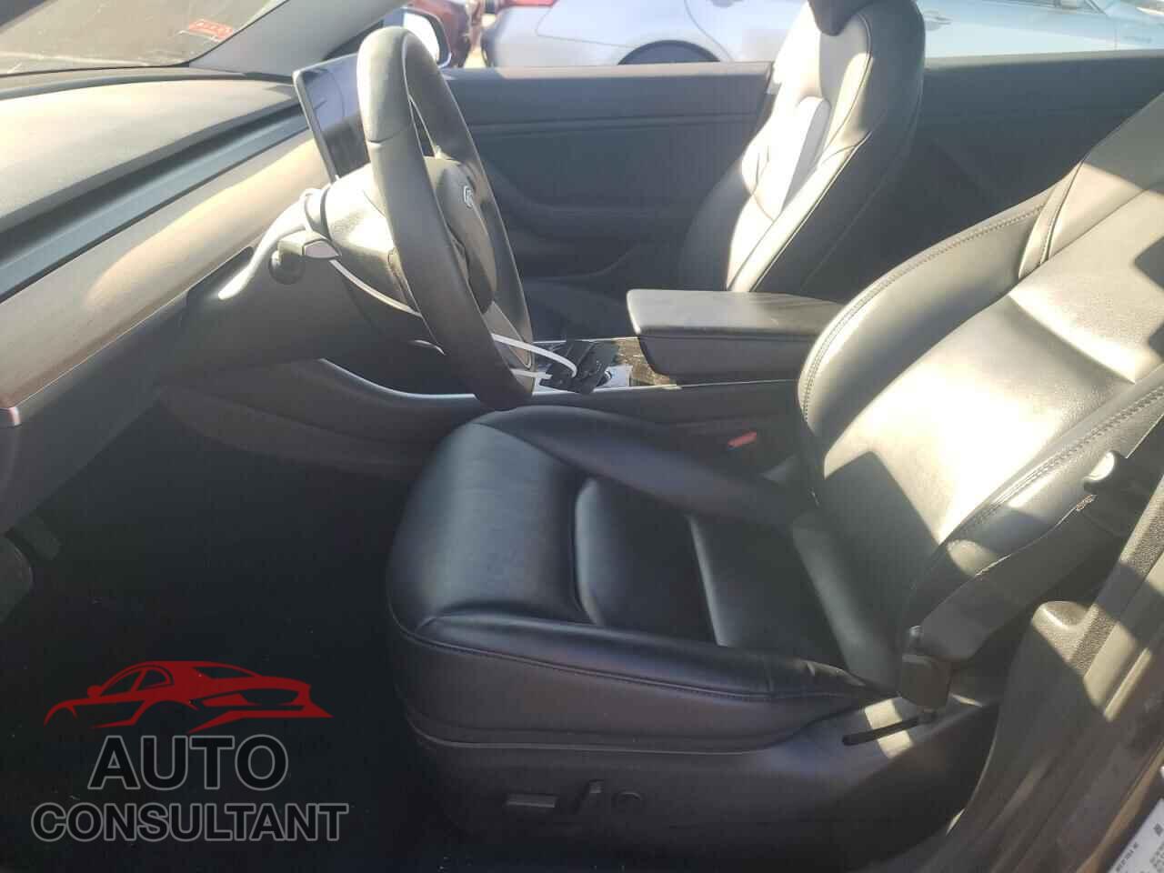 TESLA MODEL 3 2020 - 5YJ3E1EB9LF717453