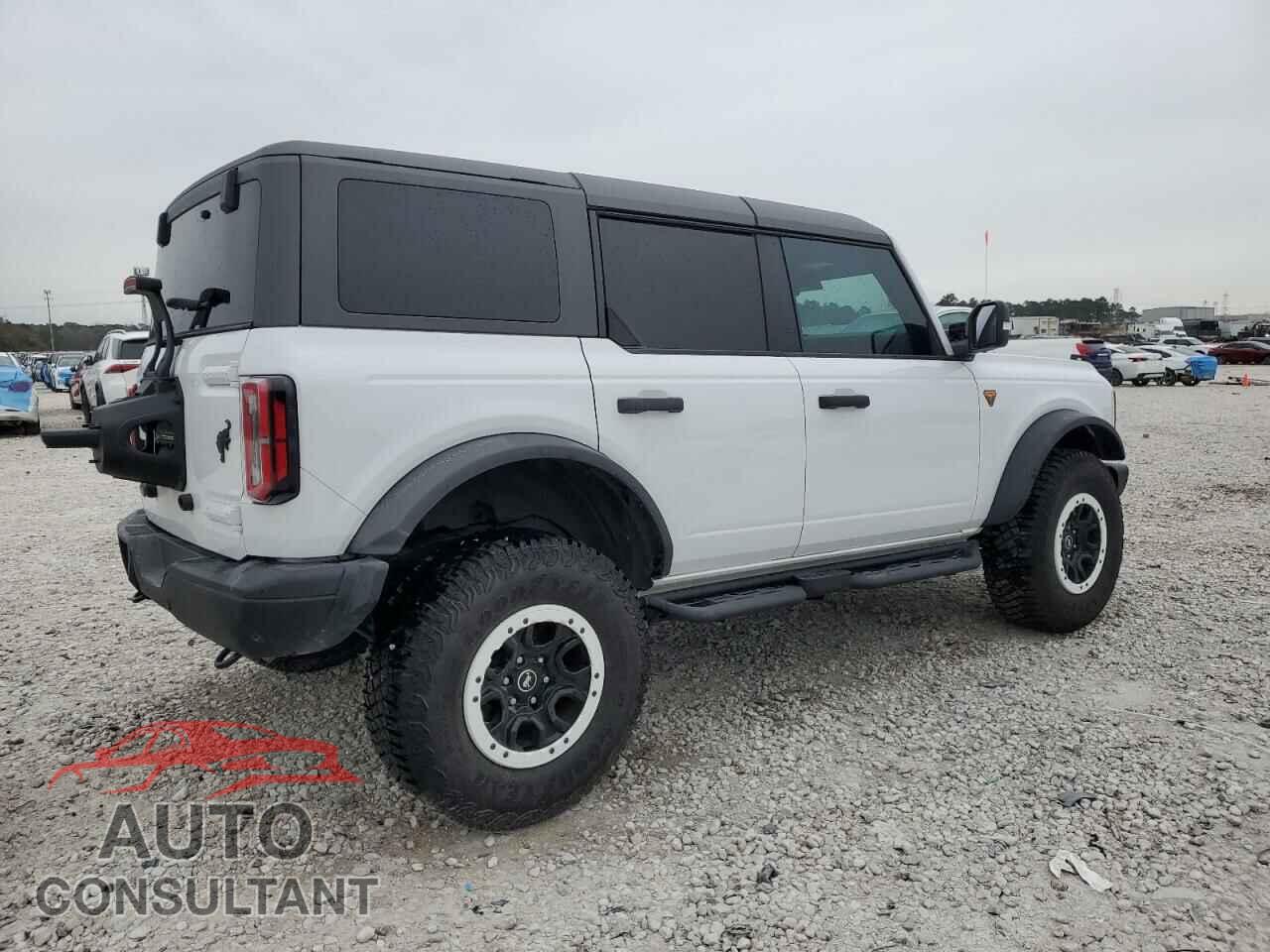 FORD BRONCO 2023 - 1FMEE5DP8PLC12063