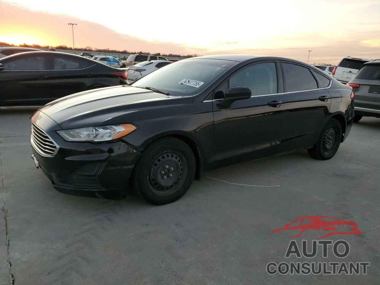 FORD FUSION 2019 - 3FA6P0G73KR160908