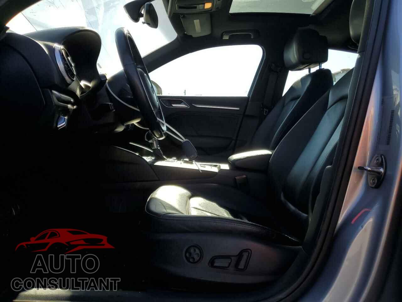AUDI A3 2015 - WAUBFGFF3F1095567