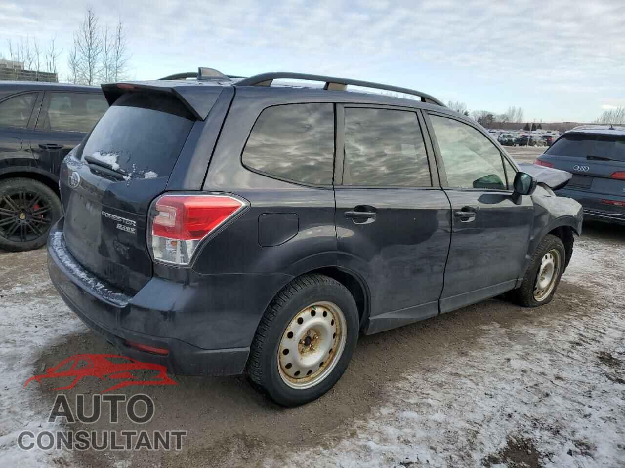 SUBARU FORESTER 2017 - JF2SJEDC4HH413772
