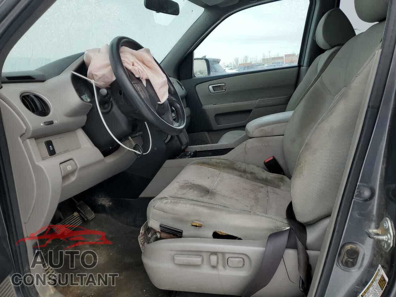 HONDA PILOT 2013 - 5FNYF4H4XDB015189
