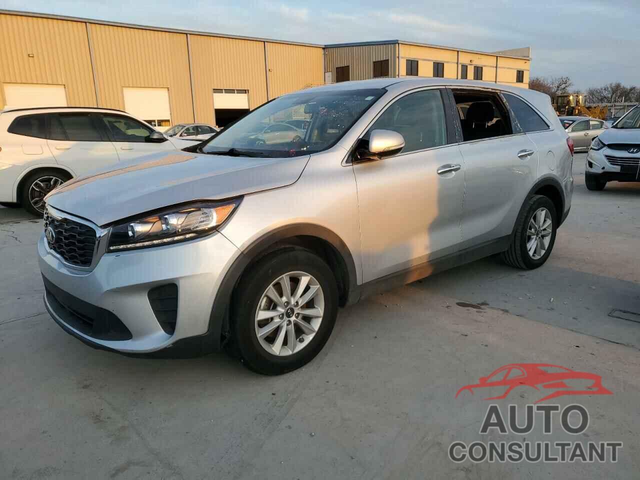 KIA SORENTO 2019 - 5XYPG4A52KG483418