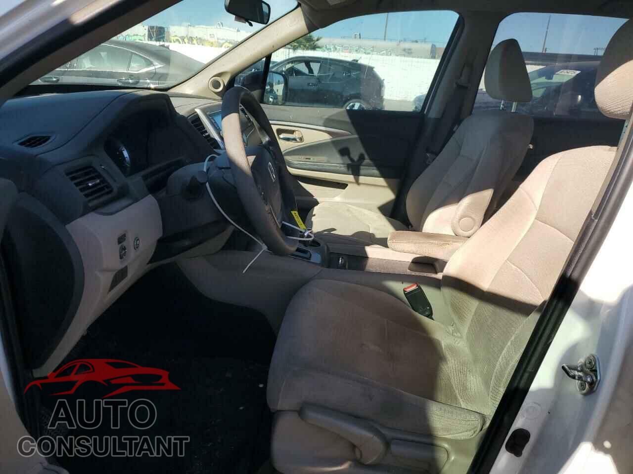 HONDA PILOT 2017 - 5FNYF5H12HB039357