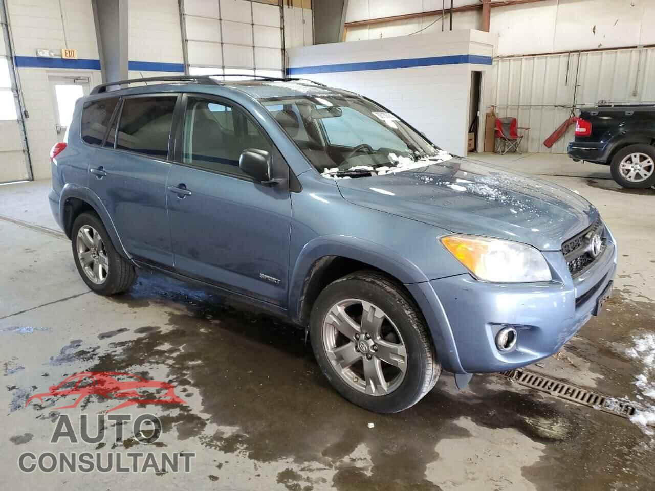 TOYOTA RAV4 2011 - 2T3RF4DV9BW107002