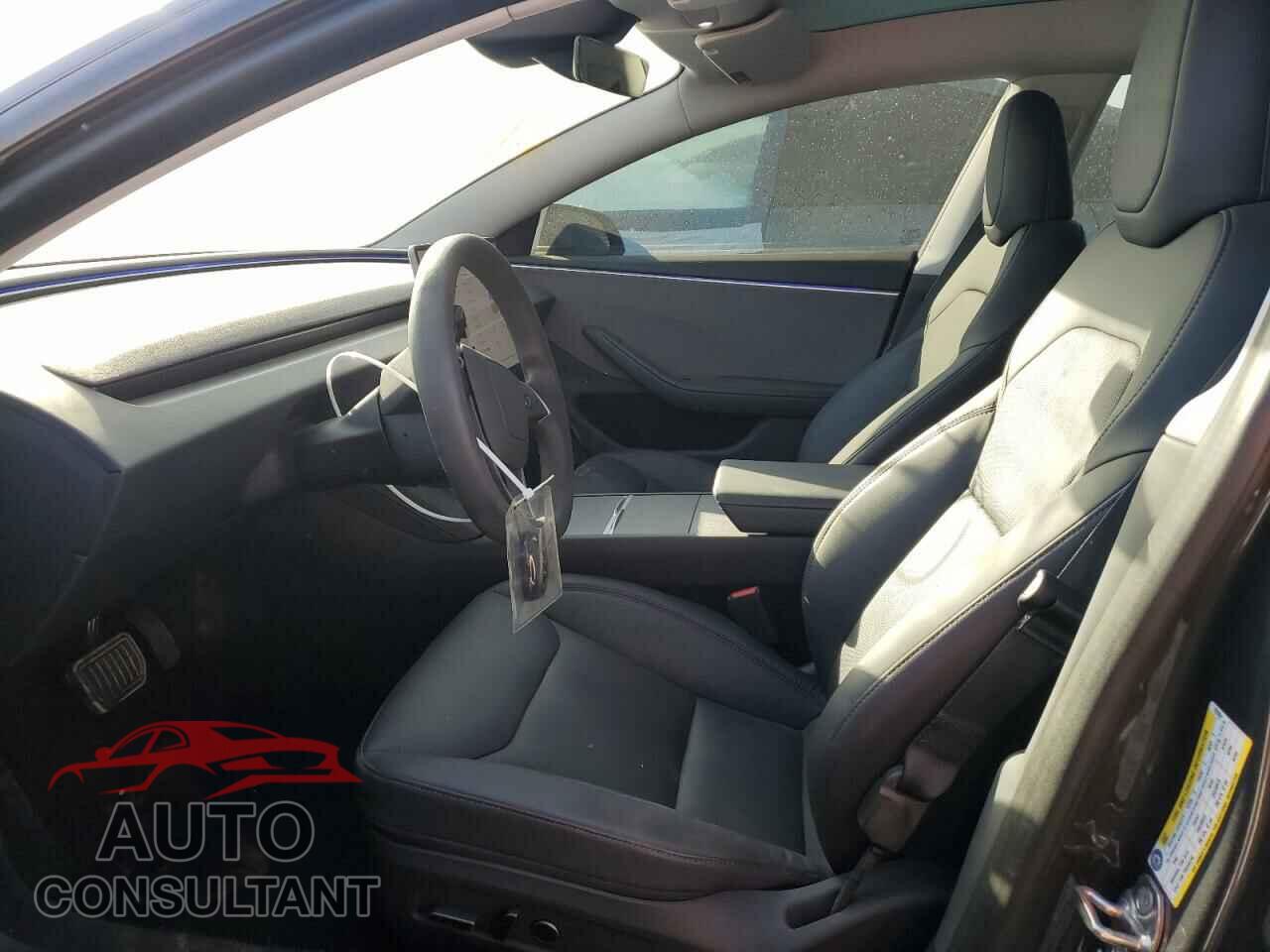 TESLA MODEL 3 2024 - 5YJ3E1EA5RF722004
